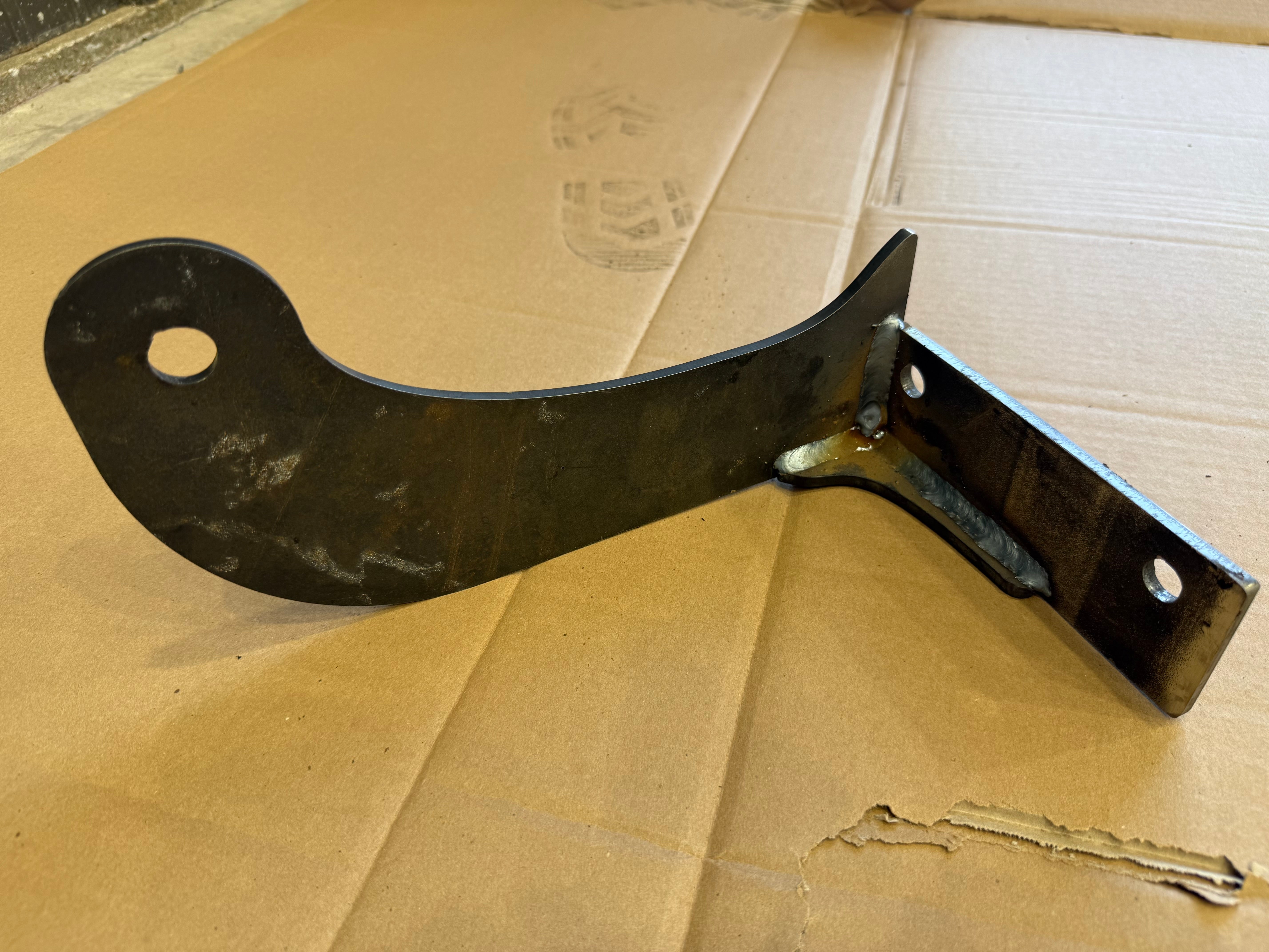 379 Peterbilt Front Bumper Braces Assembled Pair – Blevins Diesel