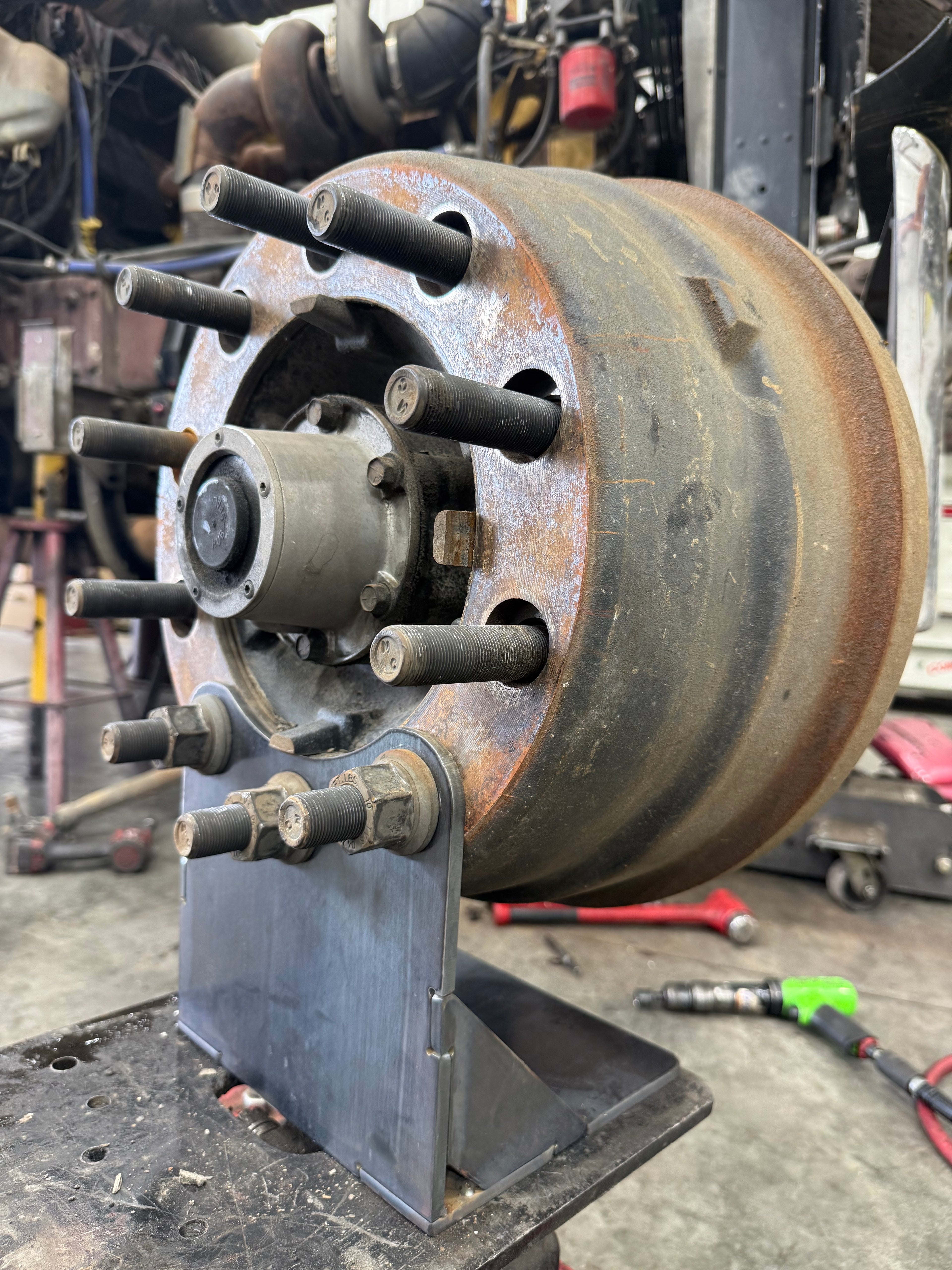 Steer Hub Assembly Bracket